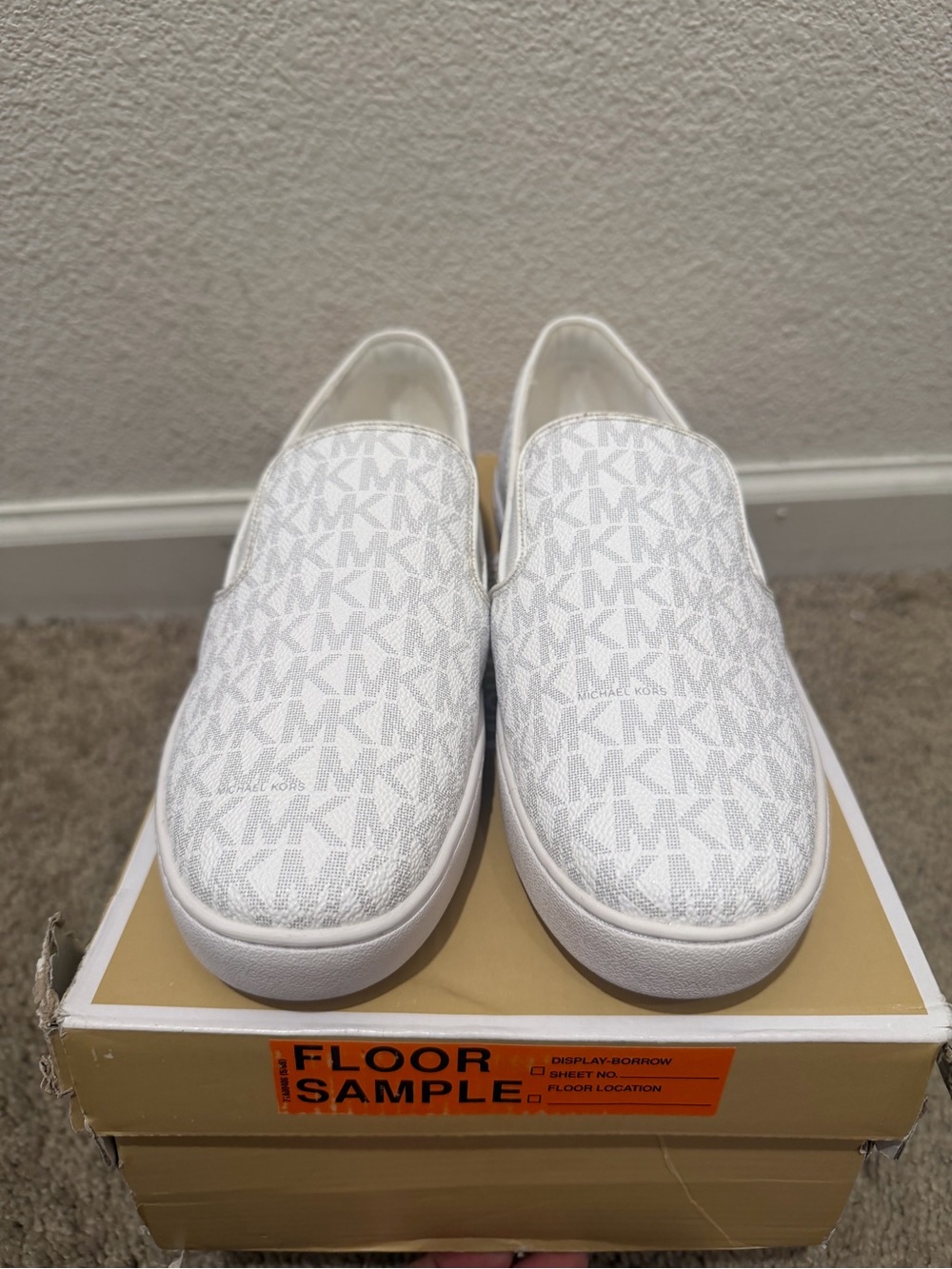 “New” Michael Kors KEATON White MK Monogram Slip-On Sneakers size7.5 S-Display